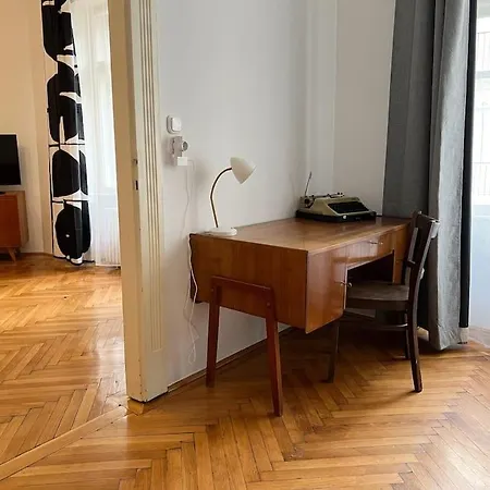 Authentic Buda Apartment
